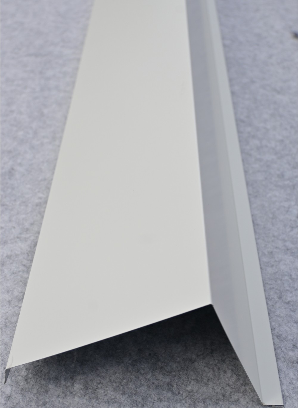 Szürkésfehér - RAL 9002
